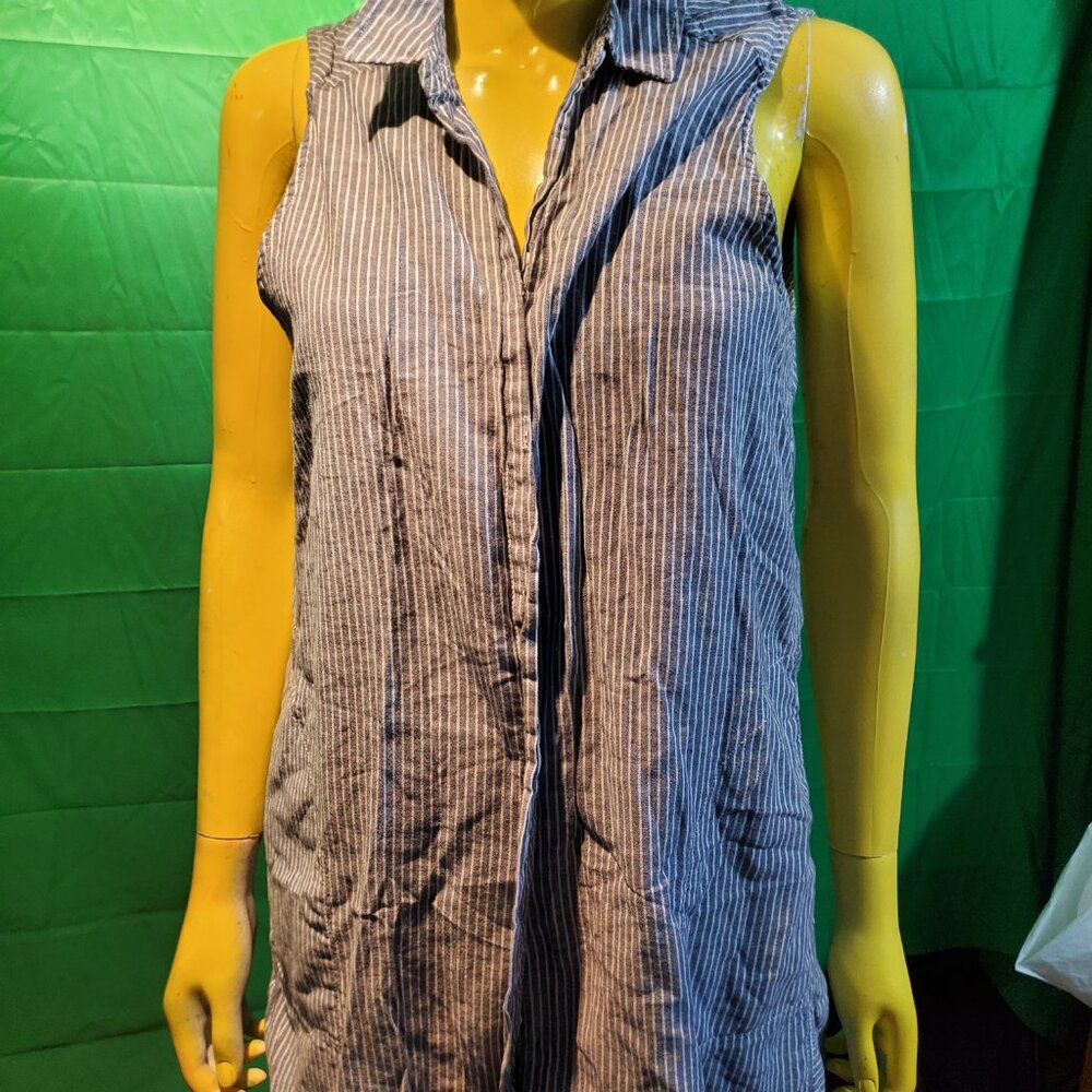 Max Coco Button down Long shirt L gray stripes sleeveless women
